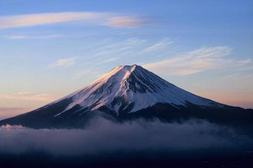 三つ峠から望む富士山