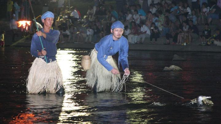 石和鵜飼