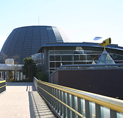 山梨県立科学館