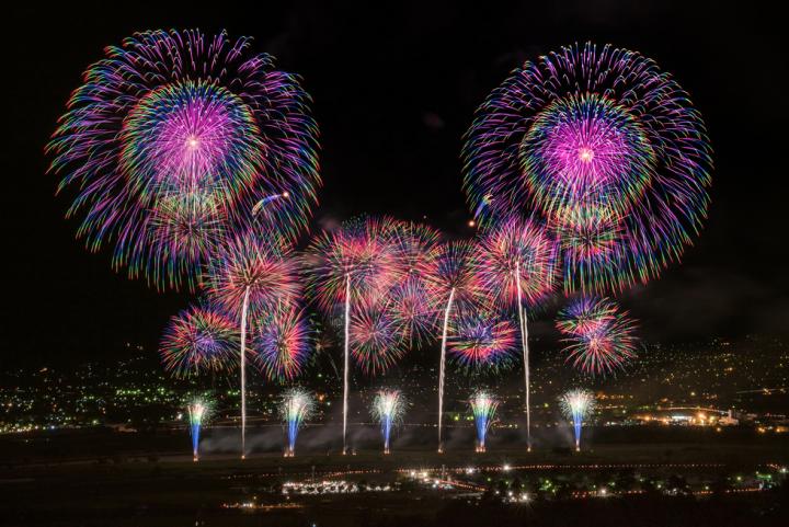 神明の花火