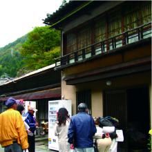 新倉銀座を銀ぶら