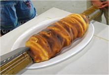 食体験　竹のバームクーヘン