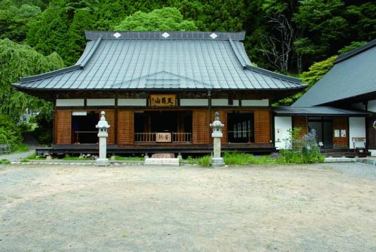 天目山栖雲寺