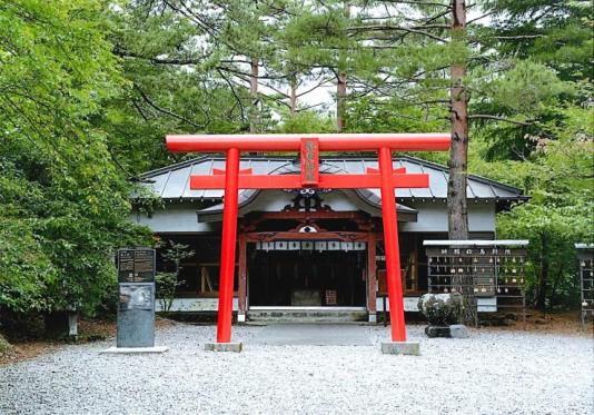 無戸室浅間神社