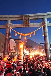 吉田の火祭り8