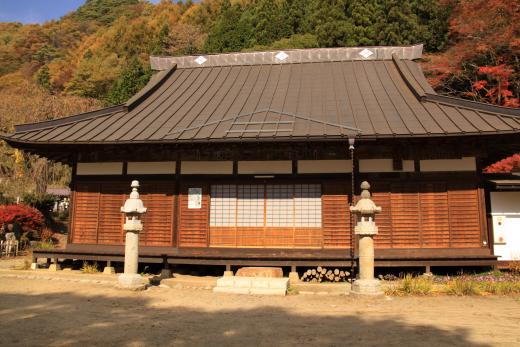 天目山栖雲寺石庭の紅葉2