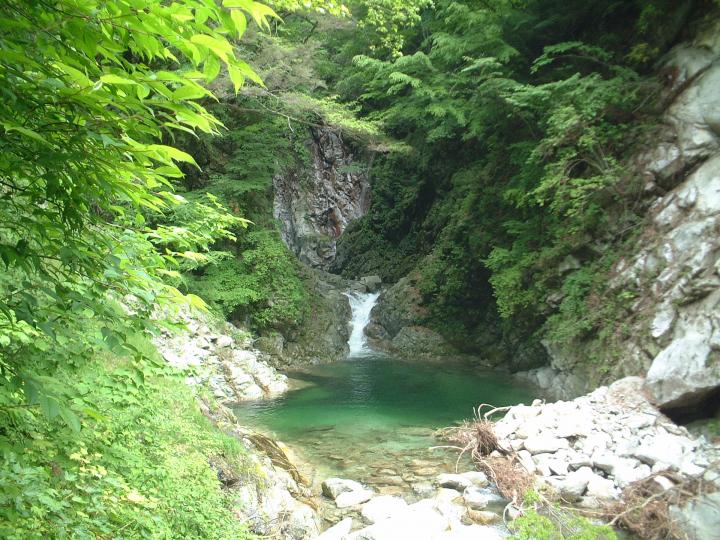 尾白川渓谷 富士の国やまなし観光ネット 山梨県公式観光情報