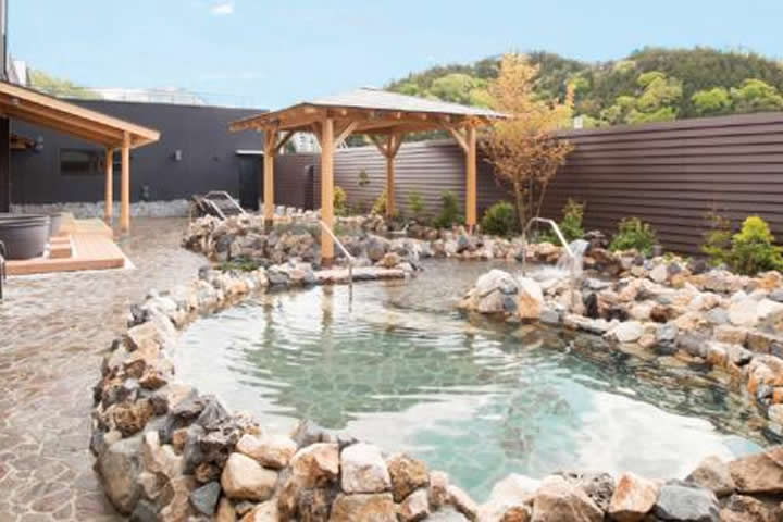 より道の湯 ― 山梨で日帰りも宿泊も楽しめる天然温泉＆サウナ施設