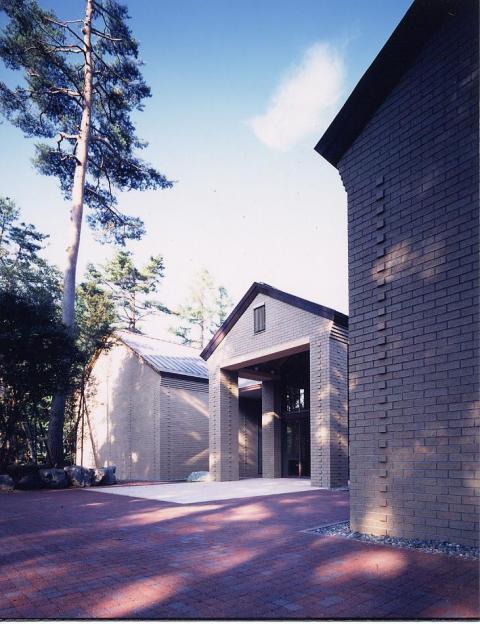徳富蘇峰館外観