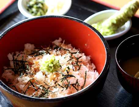 &#12316;多摩源流温泉 小菅の湯のスペシャリテ&#12316;わさび丼