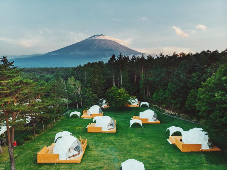 山梨 富士山の麓で快適グランピング 富士の国やまなし観光ネット 山梨県公式観光情報