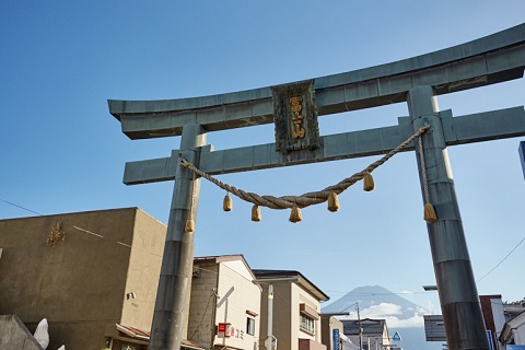 上吉田 金鳥居