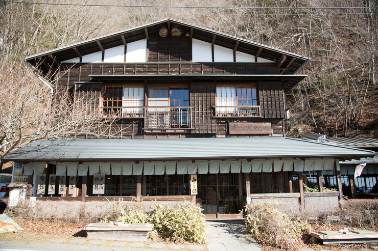 天下茶屋の外観