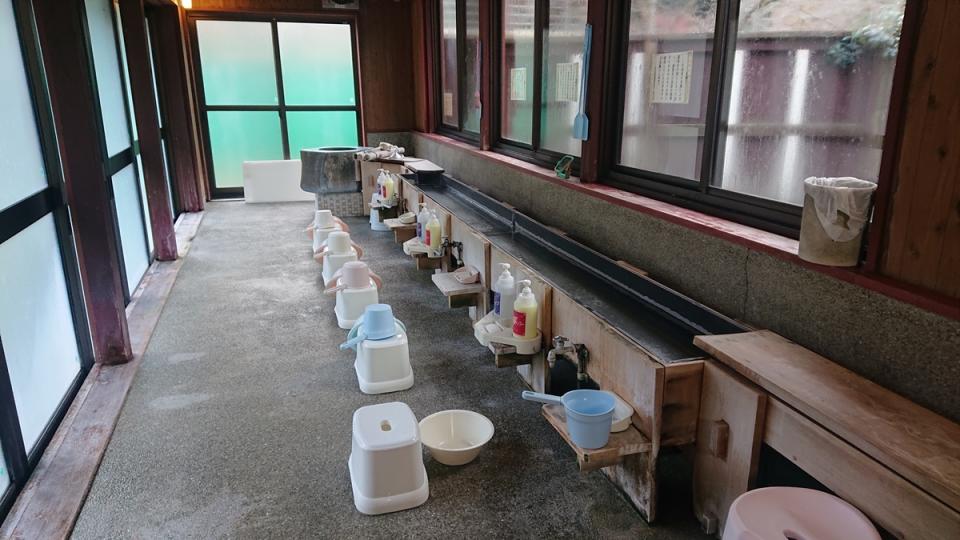 趣のある洗い場