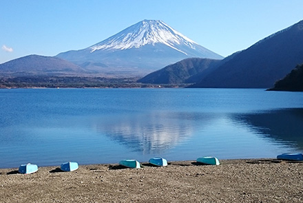 アニメ ゆるキャン 公式イラストのモデル地 富士の国やまなし観光ネット 山梨県公式観光情報