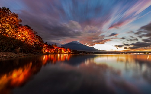 山中湖夕焼けの渚紅葉祭り-3