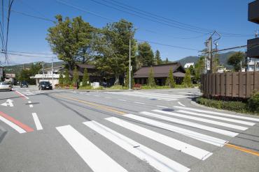 写真：ゆいの広場ひらりの写真(右奥&nbsp;茶色の施設)