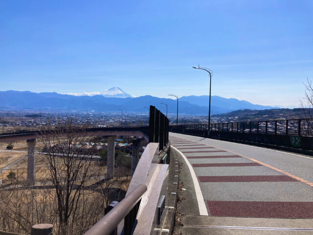 ループ橋(桃花橋)